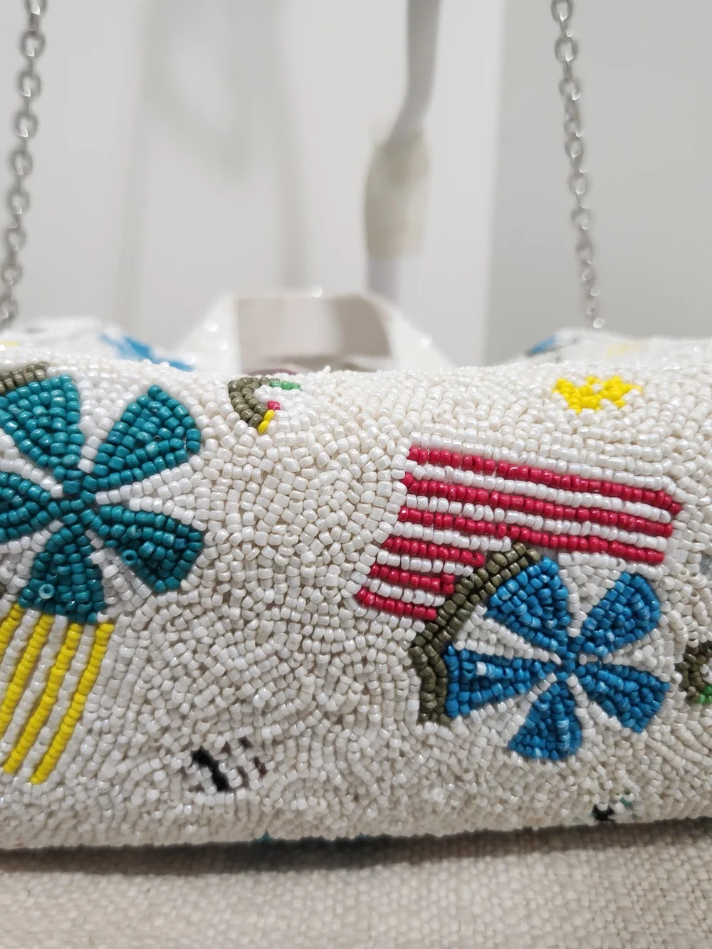 Handcrafted White Beaded Mini Toe with Multicolor Floral Motifs! - Picture 2 of 7